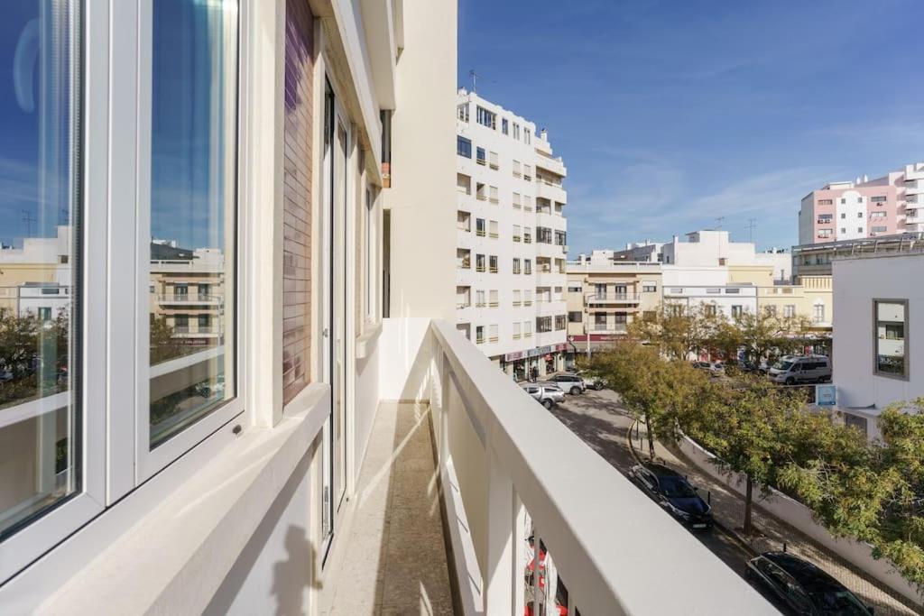 Modern & Bright - Faro Mercado Apt 22 Εξωτερικό φωτογραφία
